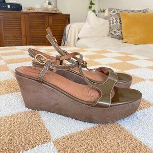 CORSO COMO COMFORT TAN KHAKI WEDGE PLATFORM HEEL SIZE 6 VINTAGE